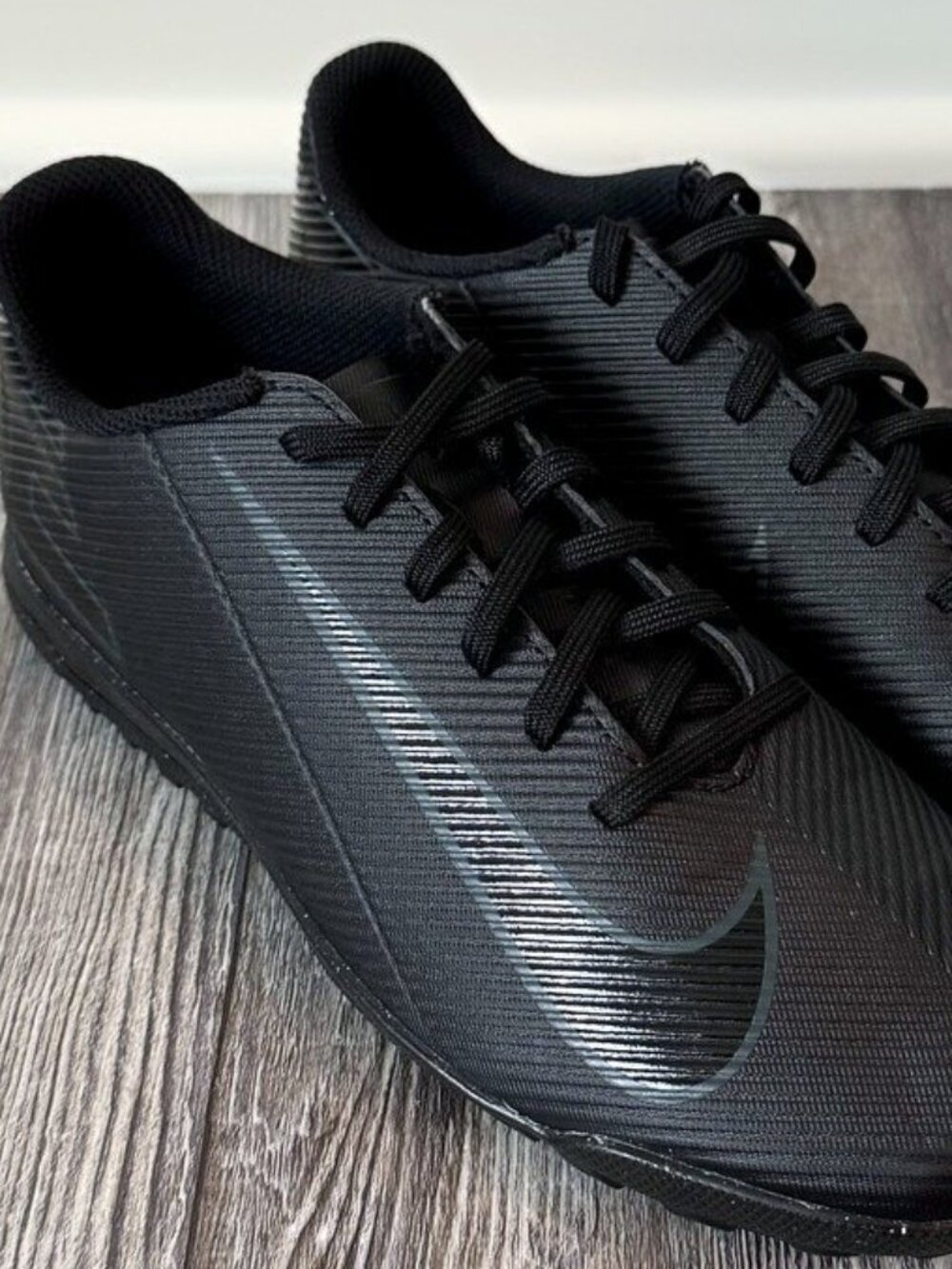 Nike Mercurial Vapor 16 Club TF Turf Soccer Shoes Men's 6.5 / Women's 8 - Picture 5 of 7